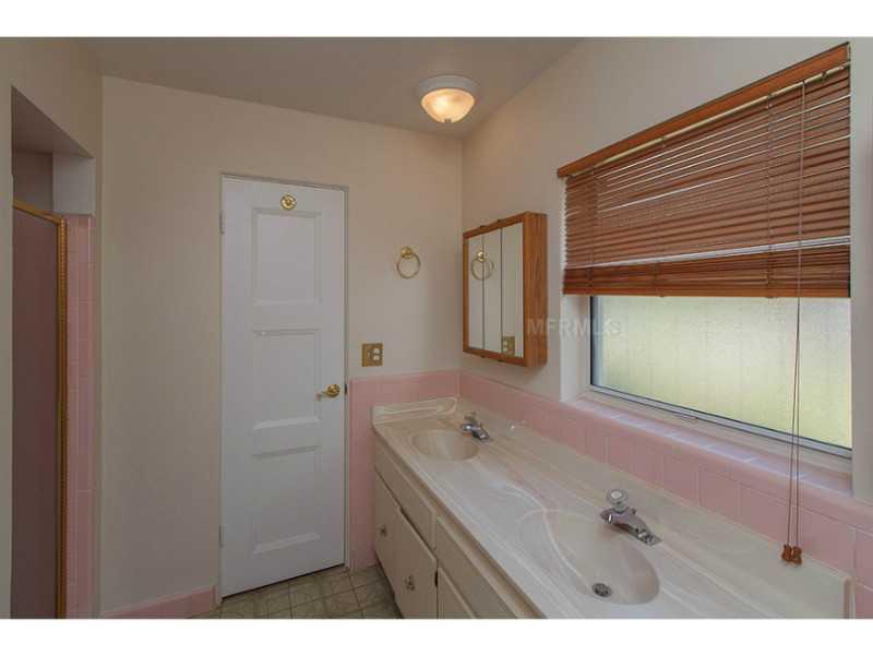 Property listing photo for 625 BALMORAL ROAD