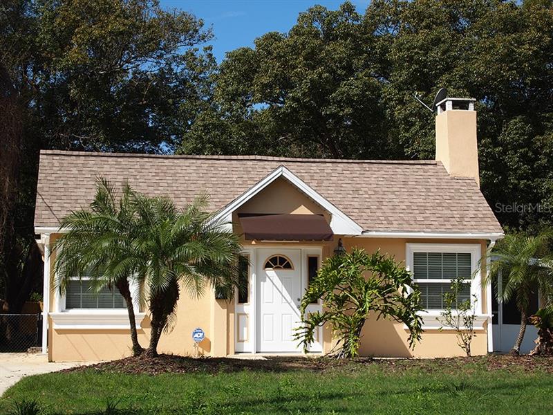 Property listing photo for 1112 POINSETTIA AVENUE