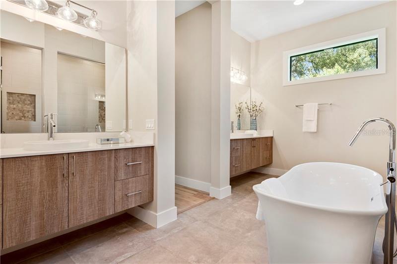 Property listing photo for 1420 PLACE PICARDY