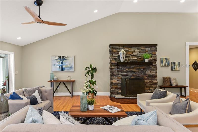Property listing photo for 2225 VIA LUNA