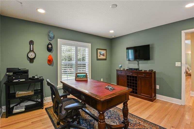 Property listing photo for 2225 VIA LUNA