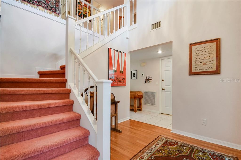 Property listing photo for 756 MCINTYRE AVENUE