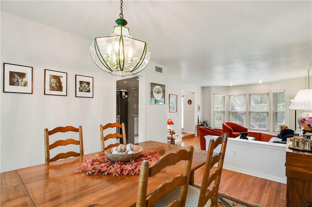 Property listing photo for 756 MCINTYRE AVENUE
