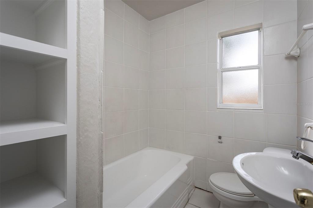 Property listing photo for 600 W CALLAHAN STREET