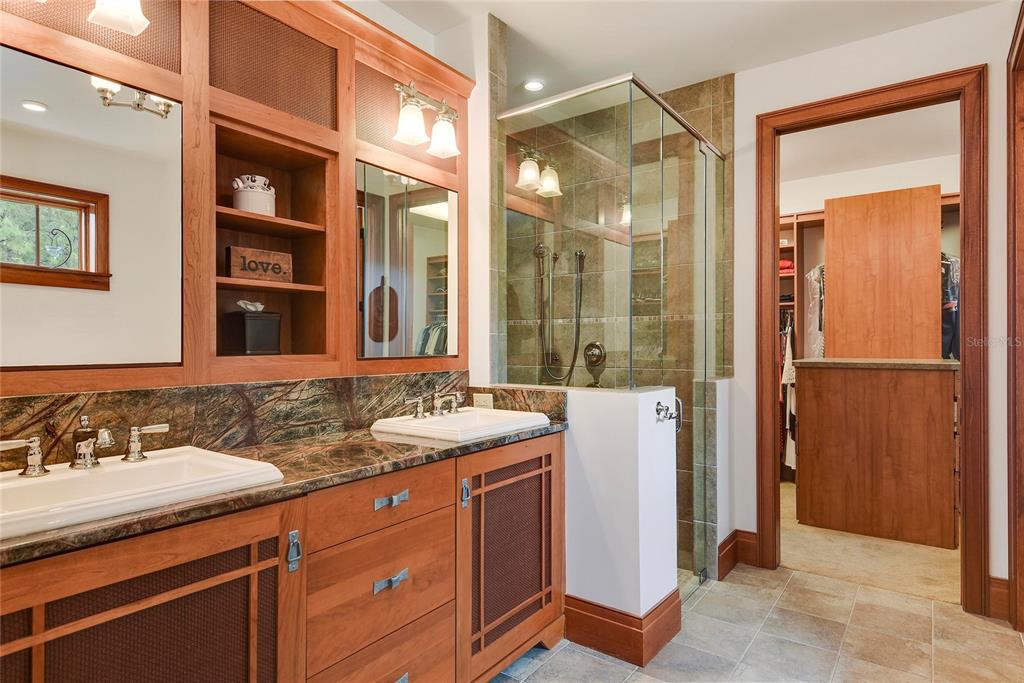 Property listing photo for 1612 E WASHINGTON STREET
