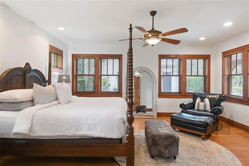 Property listing photo for 1612 E WASHINGTON STREET