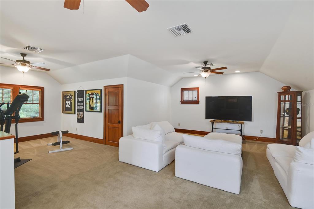 Property listing photo for 1612 E WASHINGTON STREET