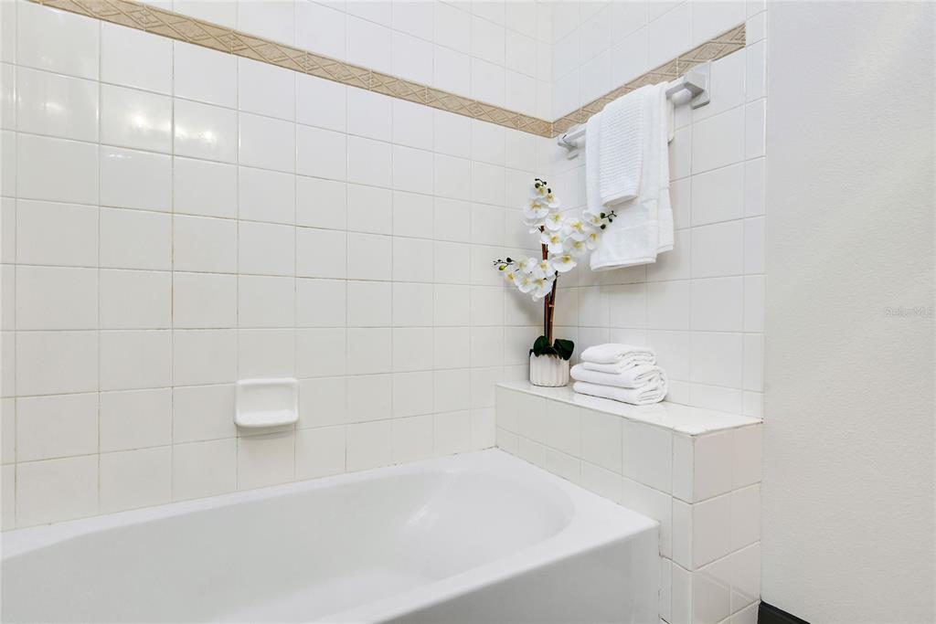 Property listing photo for 307 E NEW HAMPSHIRE STREET #D