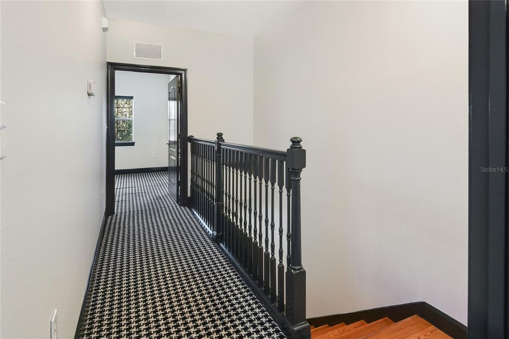 Property listing photo for 307 E NEW HAMPSHIRE STREET #D