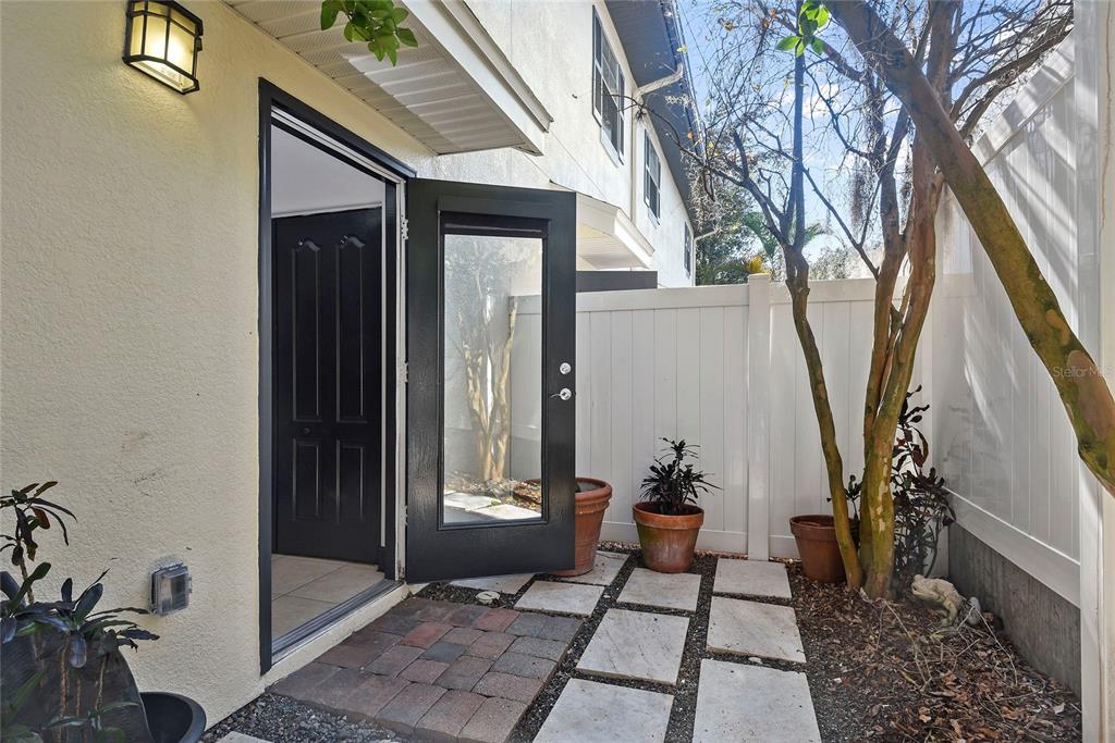 Property listing photo for 307 E NEW HAMPSHIRE STREET #D