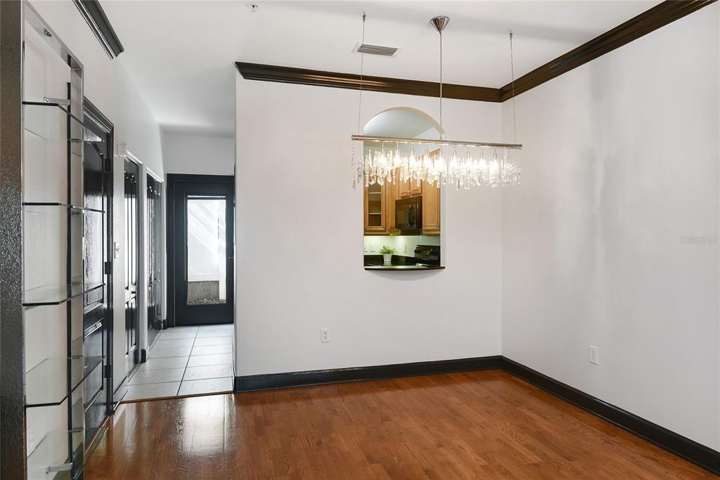 Property listing photo for 307 E NEW HAMPSHIRE STREET #D