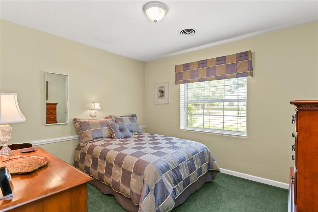 Property listing photo for 425 BALMORAL ROAD