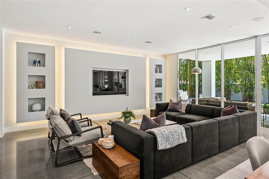 Property listing photo for 1530 MAYFIELD AVENUE