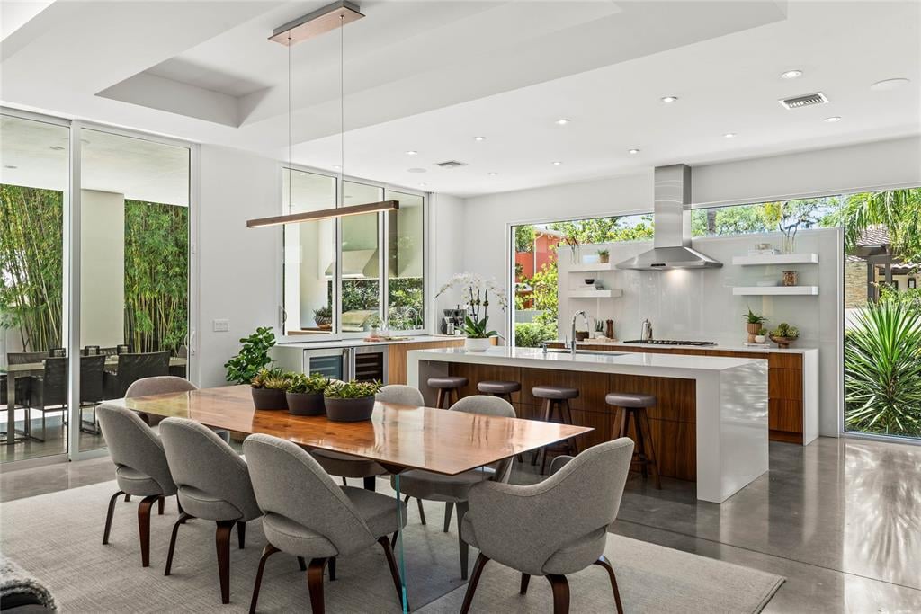 Property listing photo for 1530 MAYFIELD AVENUE