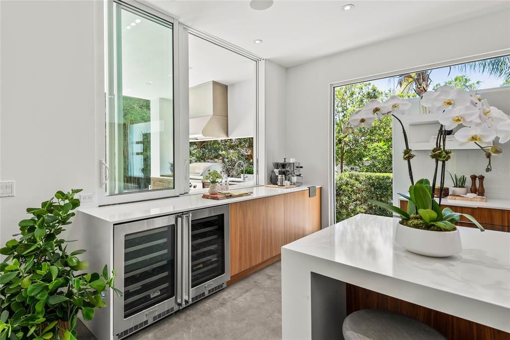 Property listing photo for 1530 MAYFIELD AVENUE
