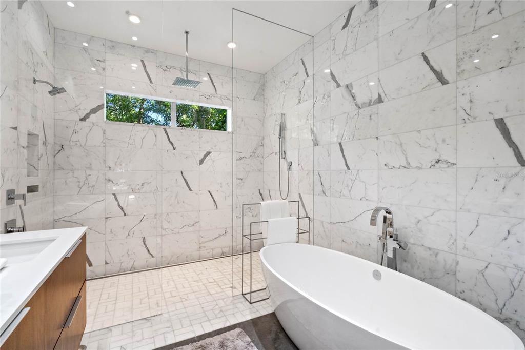 Property listing photo for 1530 MAYFIELD AVENUE