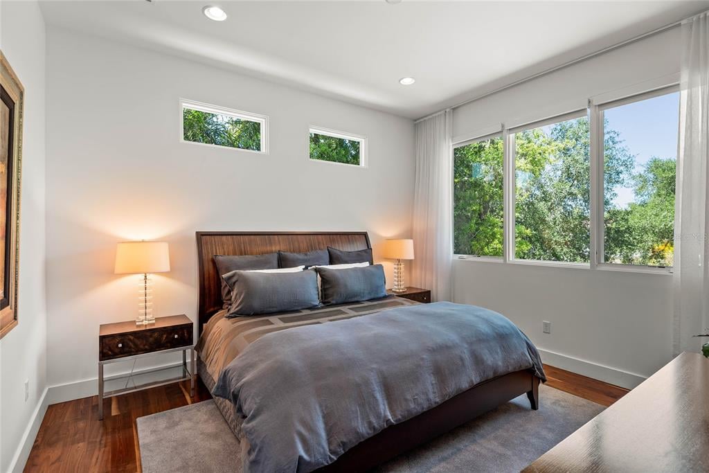 Property listing photo for 1530 MAYFIELD AVENUE