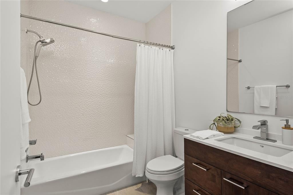 Property listing photo for 1530 MAYFIELD AVENUE