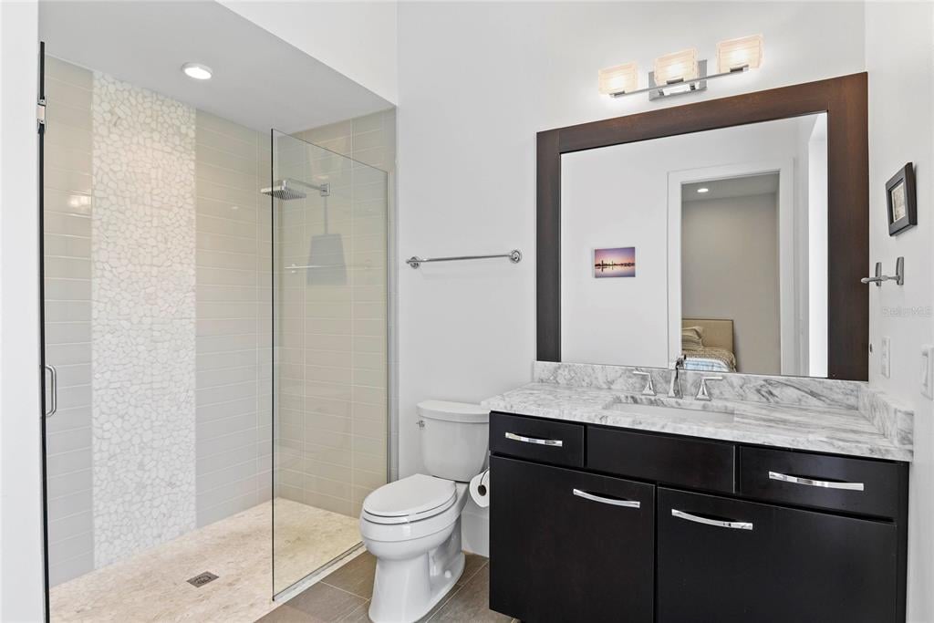 Property listing photo for 1730 GREENWICH AVENUE