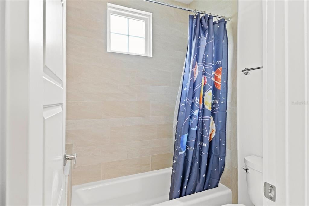 Property listing photo for 1730 GREENWICH AVENUE