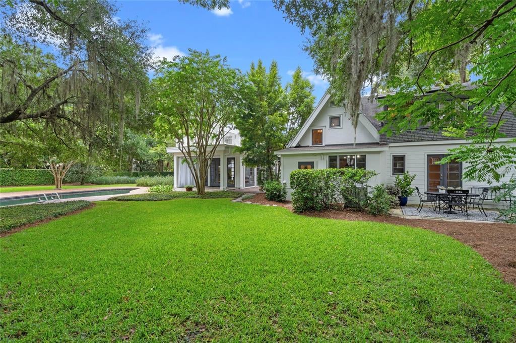 Property listing photo for 341 E WEBSTER AVENUE