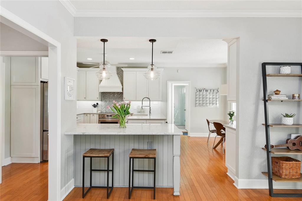 Property listing photo for 1859 Chatham COURT
