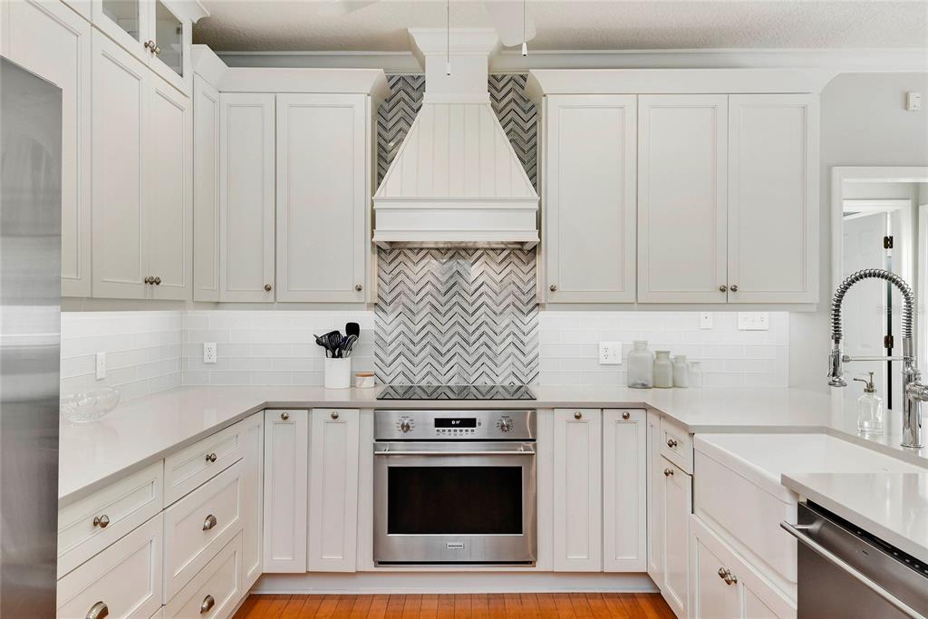 Property listing photo for 1859 Chatham COURT