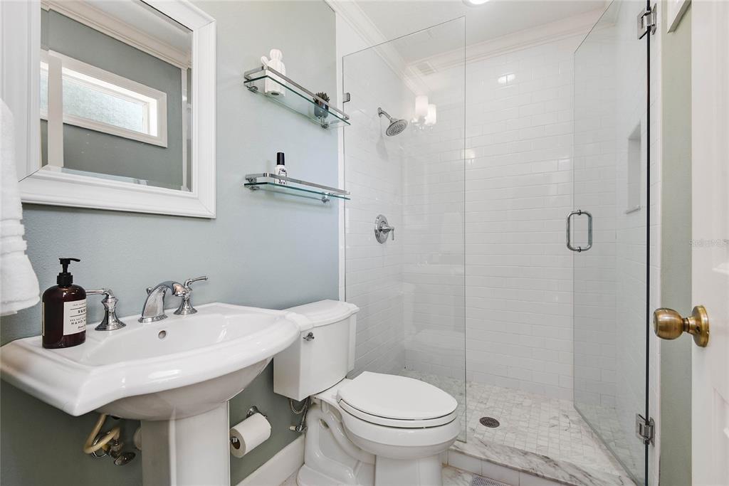 Property listing photo for 1859 Chatham COURT