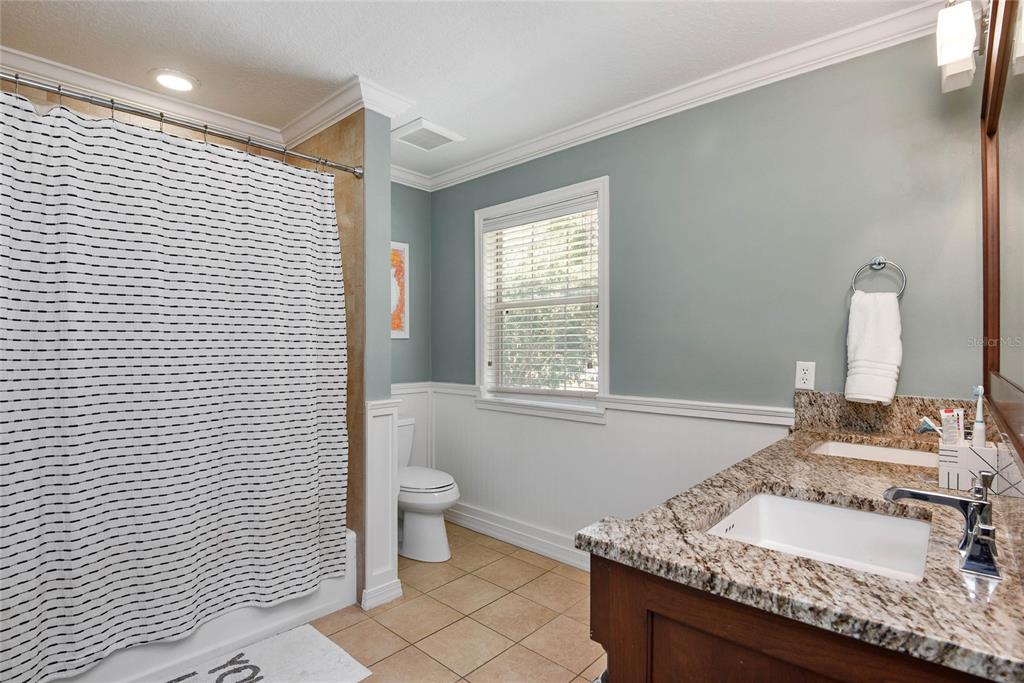 Property listing photo for 1859 Chatham COURT