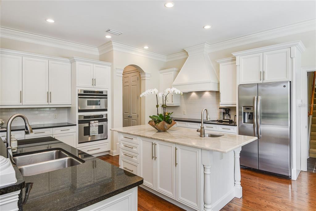 Property listing photo for 948 Poinciana LANE