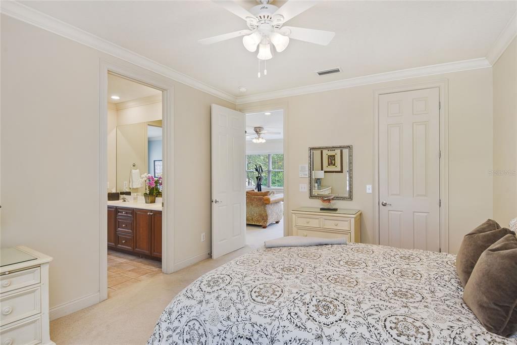 Property listing photo for 948 Poinciana LANE