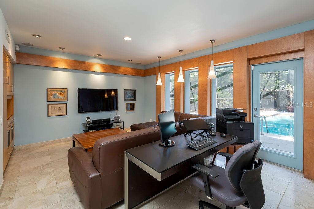 Property listing photo for 1611 Huron TRAIL