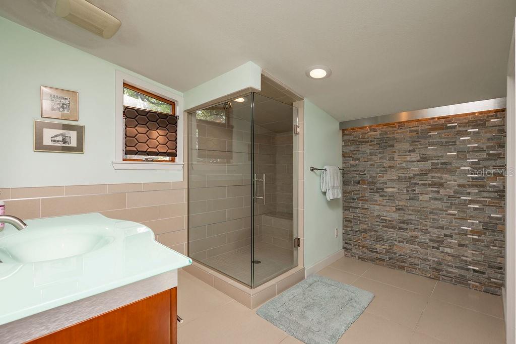 Property listing photo for 1611 Huron TRAIL