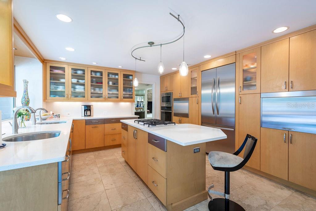 Property listing photo for 1611 Huron TRAIL