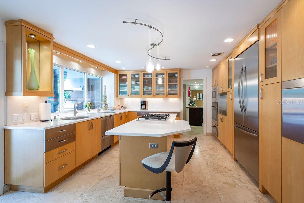 Property listing photo for 1611 Huron TRAIL