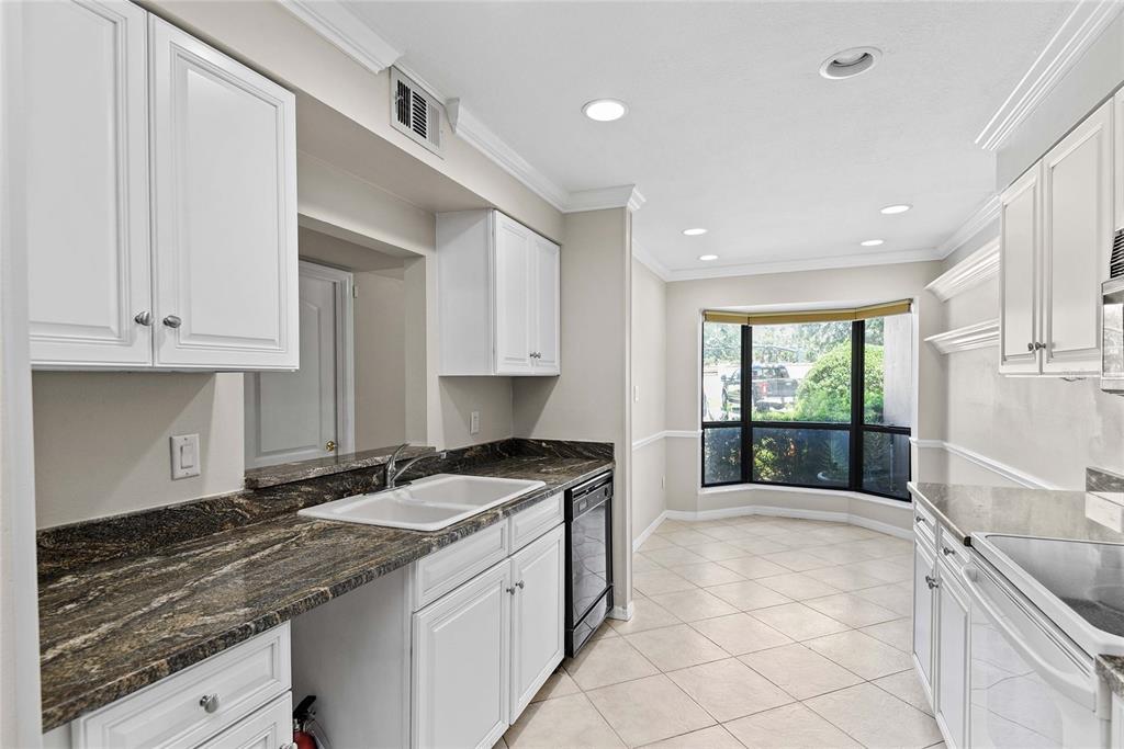 Property listing photo for 219 Quayside CIRCLE