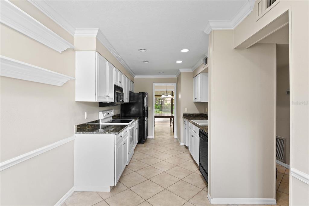 Property listing photo for 219 Quayside CIRCLE
