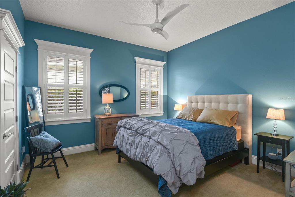 Property listing photo for 640 Penn PLACE