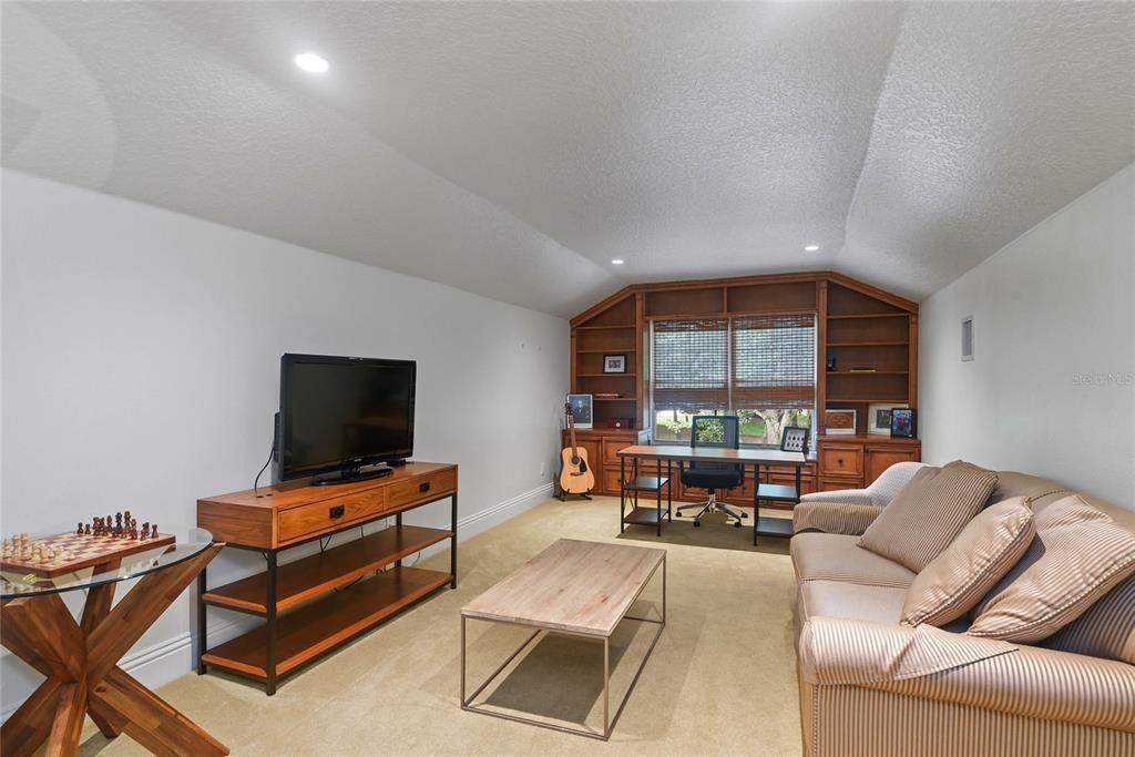 Property listing photo for 640 Penn PLACE