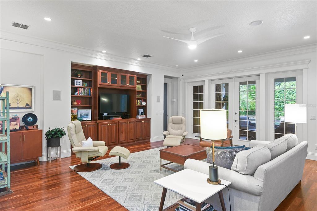 Property listing photo for 640 Penn PLACE