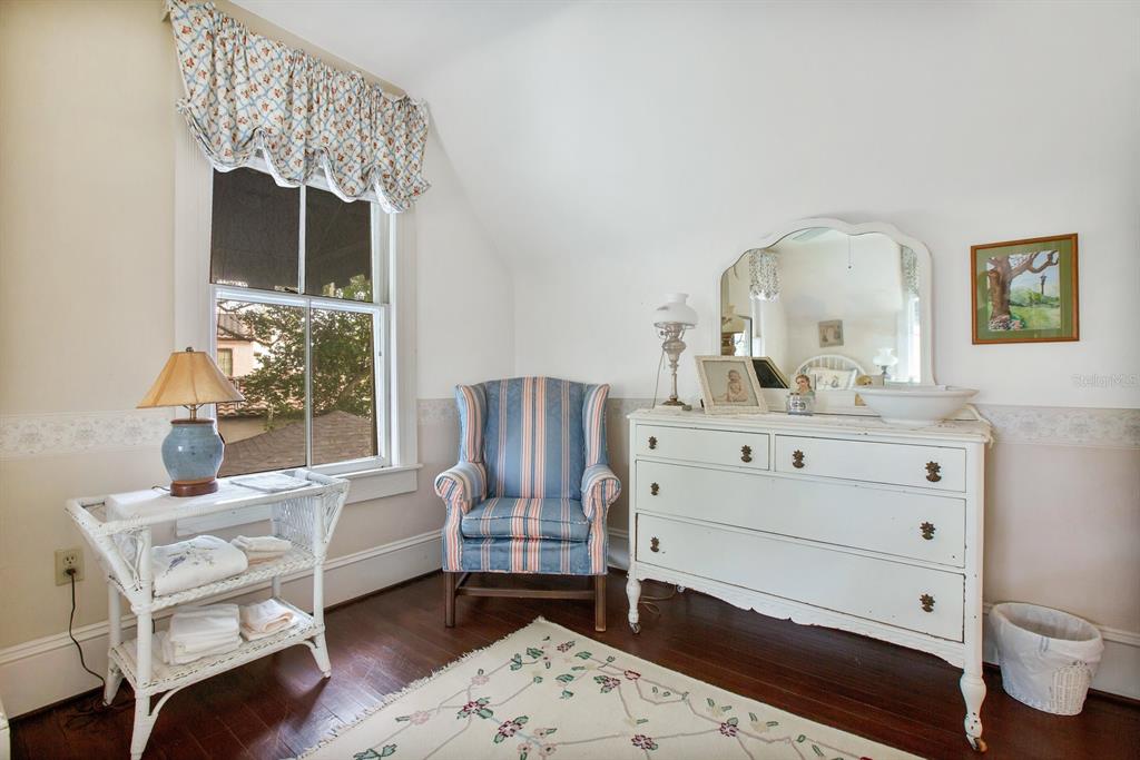 Property listing photo for 1554 Harris CIRCLE