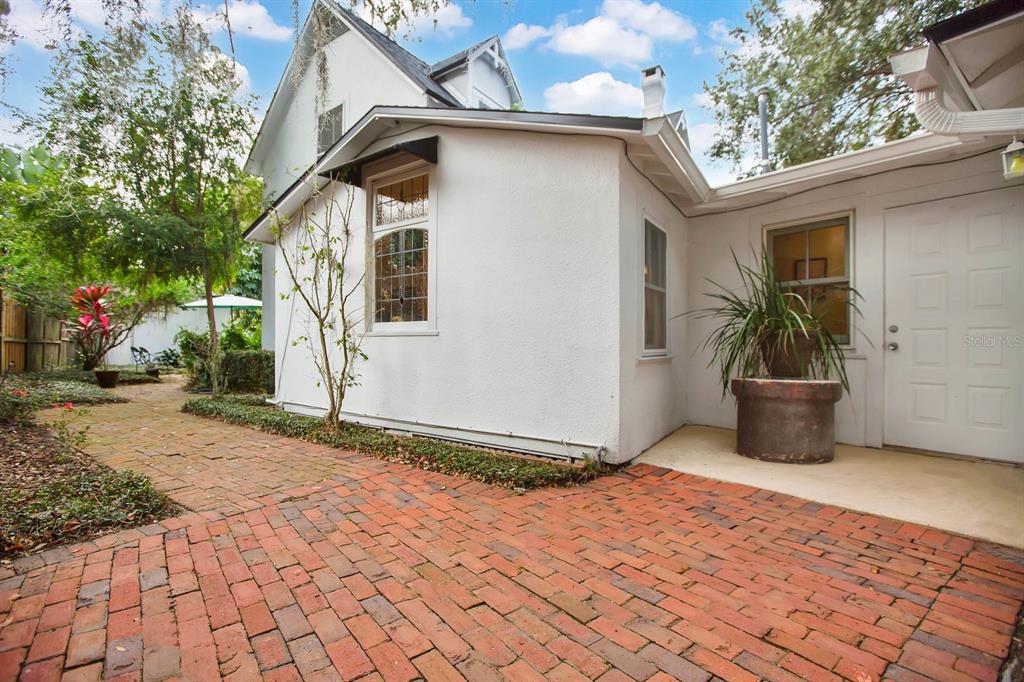 Property listing photo for 1554 Harris CIRCLE
