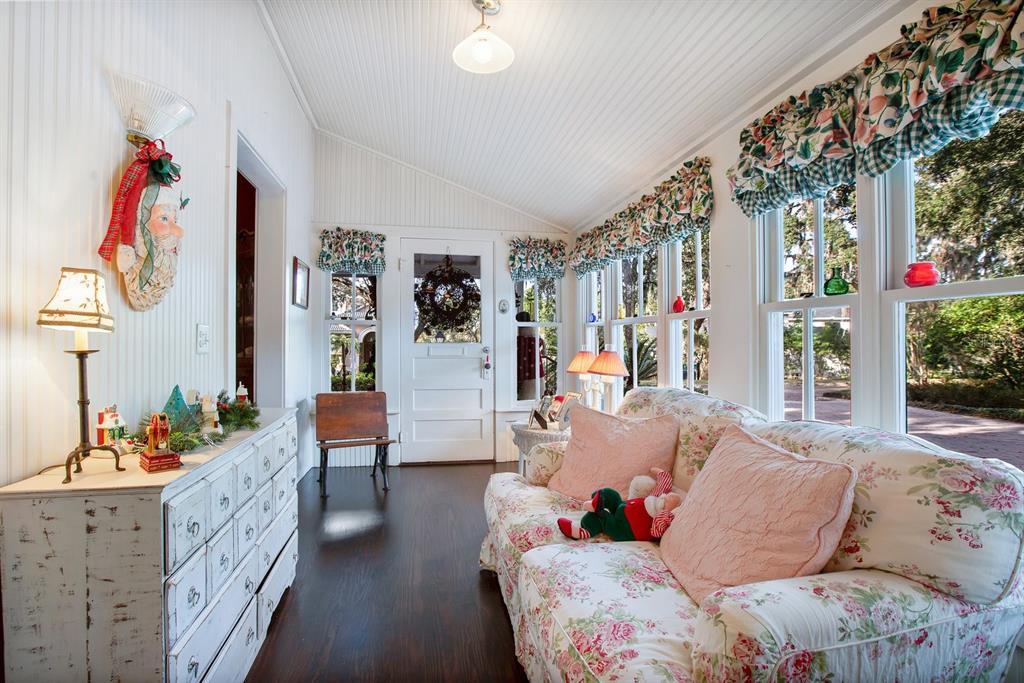 Property listing photo for 1554 Harris CIRCLE