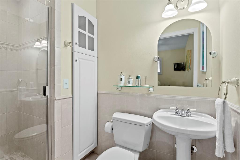 Property listing photo for 2100 Lake DRIVE