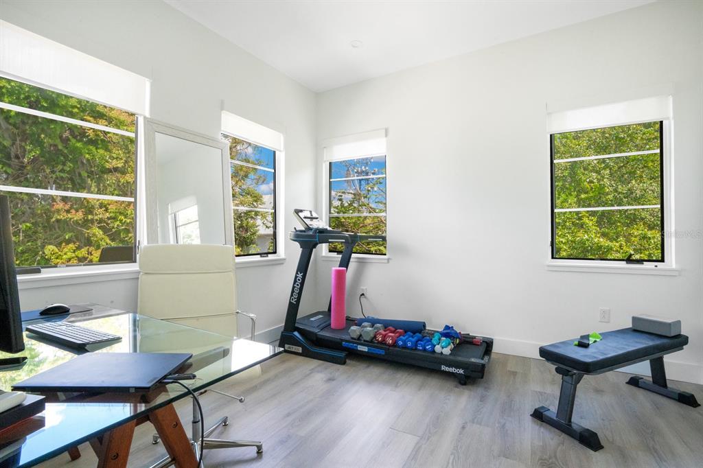 Property listing photo for 507 W Canton AVENUE