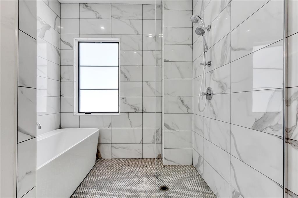 Property listing photo for 503 W Canton AVENUE
