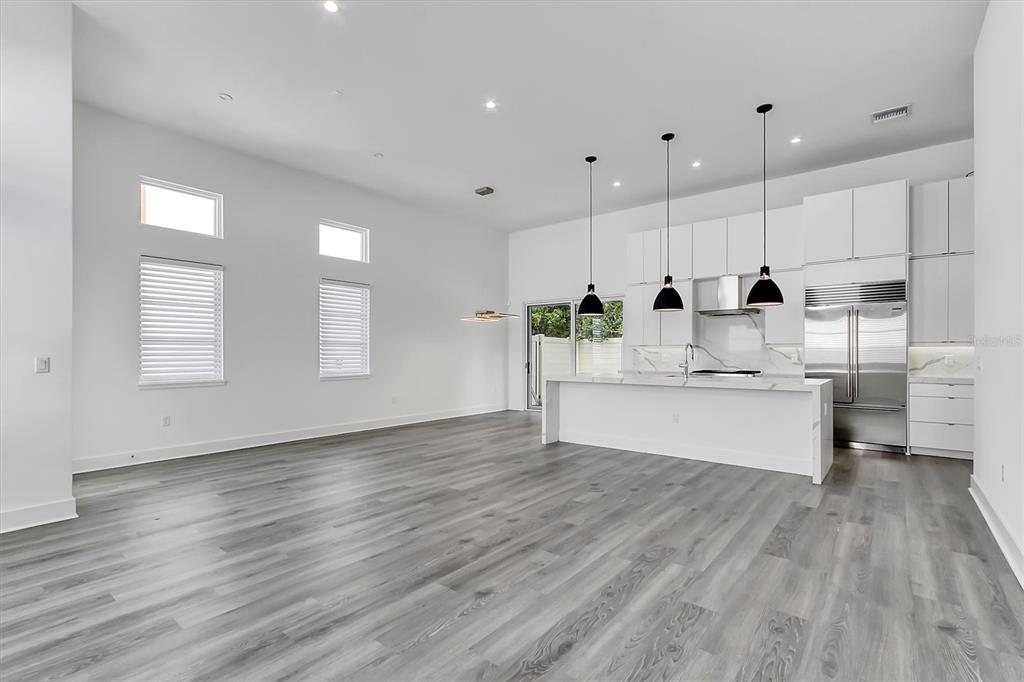 Property listing photo for 503 W Canton AVENUE