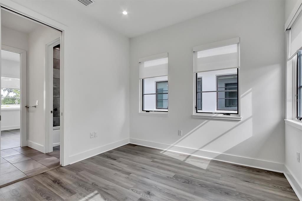 Property listing photo for 503 W Canton AVENUE