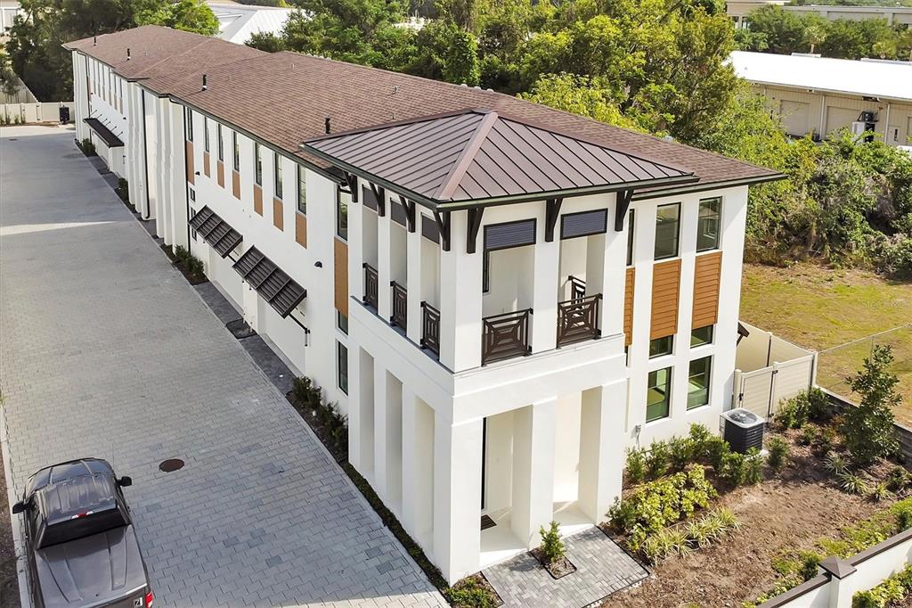 Property listing photo for 503 W Canton AVENUE