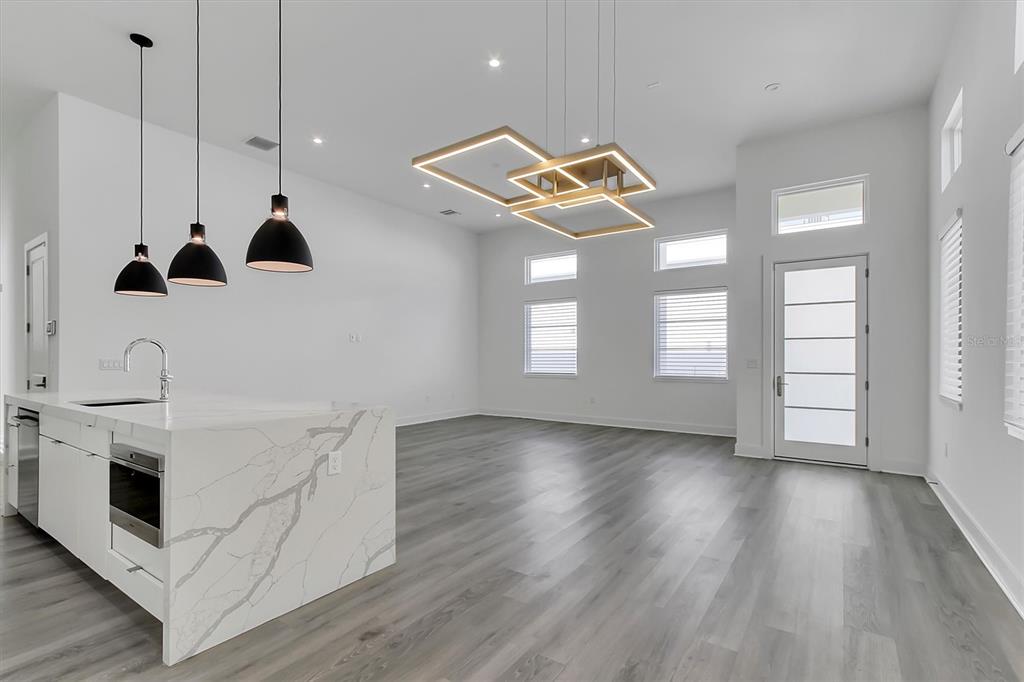 Property listing photo for 503 W Canton AVENUE